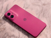 Motorola n'a pas confirmé le nombre de mises à jour du Moto G55 5G au-delà de Android 14. (Source de l'image : Motorola)