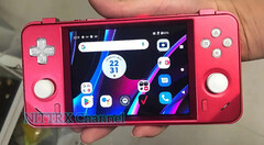 Le MARK1 pourrait bien contenir les entrailles d'un récent smartphone Motorola. (Source de l'image : via NITTRX)