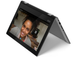 En test : le Lenovo Yoga 330-11IGM 81A6001PGE. Modèle de test aimablement fourni par notebooksbilliger.de.