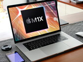 Les prochains modèles de MacBook Pro pourraient arriver le 12 octobre. (Image source : Nathan da Silva - édité)