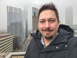 Selfie avec le Honor Magic8 Lite