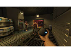 Une capture d'écran du remaster du 25e anniversaire de System Shock 2 montrant des ennemis et des environnements améliorés. (Source de l'image : Steam)