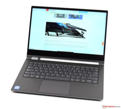 En test : le Lenovo Yoga C930-13IKB. Modèle de test aimablement fourni par campuspoint.