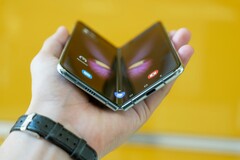Le Galaxy Z Fold 8 (non illustré ici) n'est peut-être pas aussi « sans pli » qu'on le vante.