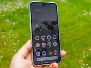 CMF Phone 2 Pro à l'extérieur