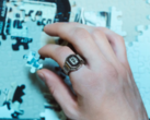 Casio semble avoir l'intention de réapprovisionner la montre à bague CRW001 aux États-Unis. (Source de l'image : Casio)