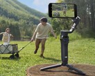 L'OM 6 est la rotule mobile phare de DJI et comprend un trépied intégré et une perche à selfie extensible (Source d'image : DJI)