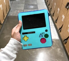 Le BMO DIY Adventure Time fonctionne avec RetroPie. (Image source : Lazuardi Rinaldi)