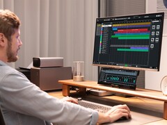 Le MScreen a un rapport d'aspect de 32:9 et une résolution HD de 1920 x 770. (Source de l'image : MScreen)