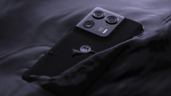 Le Motorola Edge 50 Ultra. (Source de l'image : Motorola)