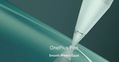 Le OnePlus Pad avec un Stylo. (Source : OnePlus)