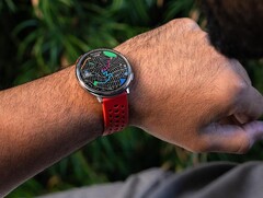 La version 6.1.20.2 du logiciel Amazfit Active 2 semble résoudre un problème lié aux cartes. (Source de l&#039;image : Amazfit)