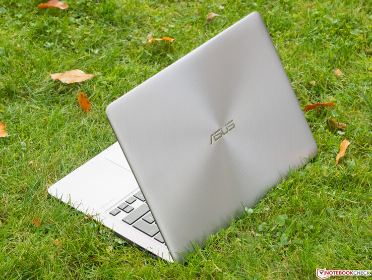 Asus Zenbook UX330UA