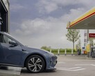 Si vous pensiez que l'achat d'un véhicule électrique signifiait que vous n'aviez plus à soutenir l'industrie pétrolière, détrompez-vous. (Source de l'image : NIO)