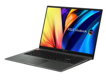 Asus Vivobook S 16X OLED - A droite. (Image Source : Asus)