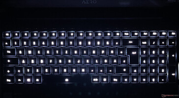 Aero 15 OLED XC - Rétro-éclairage du clavier