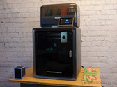 Test de l'Anycubic Kobra S1 Combo avec Ace Prone : une touche de couleurs pour le bureau