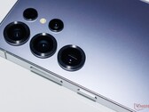 Le Galaxy S25 Ultra. (Source de l'image : Samsung)