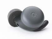 Les Pixel Buds A avec leurs nouveaux embouts Comply. (Source : Comply)