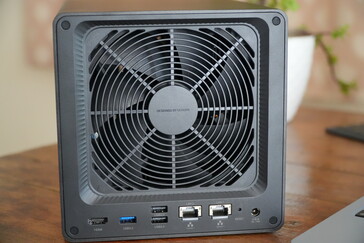 Le retour du Ugreen NASync DXP4800 GT