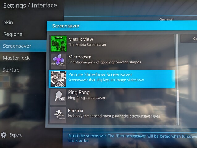 Kodi est un moyen facile d'installer un économiseur d'écran sur votre téléviseur Android, mais vous devez le laisser tourner pour que l'économiseur d'écran se déclenche (Image Source : Notebookcheck)
