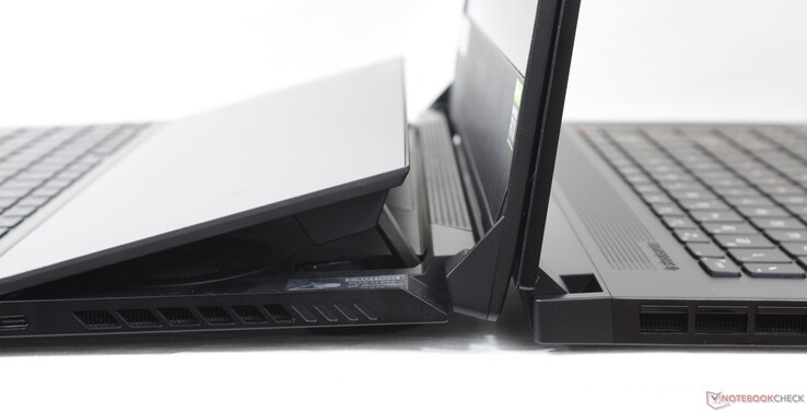 A gauche : Asus Zephyrus Duo 15 SE, à droite : MSI GS66 A gauche : Asus Zephyrus Duo 15 SE, à droite : MSI GS66