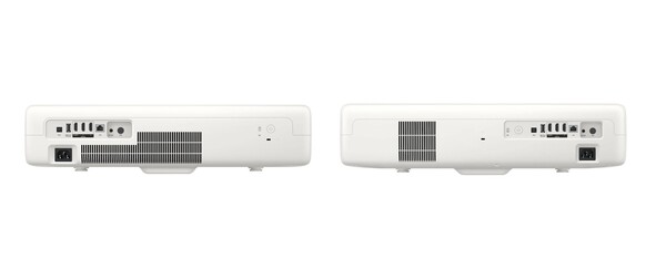 Le Premiere 7 (à gauche) et le Premiere 9 (à droite) ont le même nombre de ports. (Source de l'image : Samsung - édité)