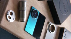 Le Vivo X Fold 7 sortira le 26 juin ; il s'agit du meilleur smartphone pliable de la marque à ce jour en matière de photographie, doté du matériel photographique du Vivo X300 et d'une fonctionnalité multitâche optimisée.