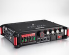 Le TASCAM FR-AV4 offre aux créateurs quatre canaux d'audio flottante 32 bits, 192 kHz et une génération précise de timecode dans un enregistreur de terrain robuste. (Source de l'image : TASCAM)
