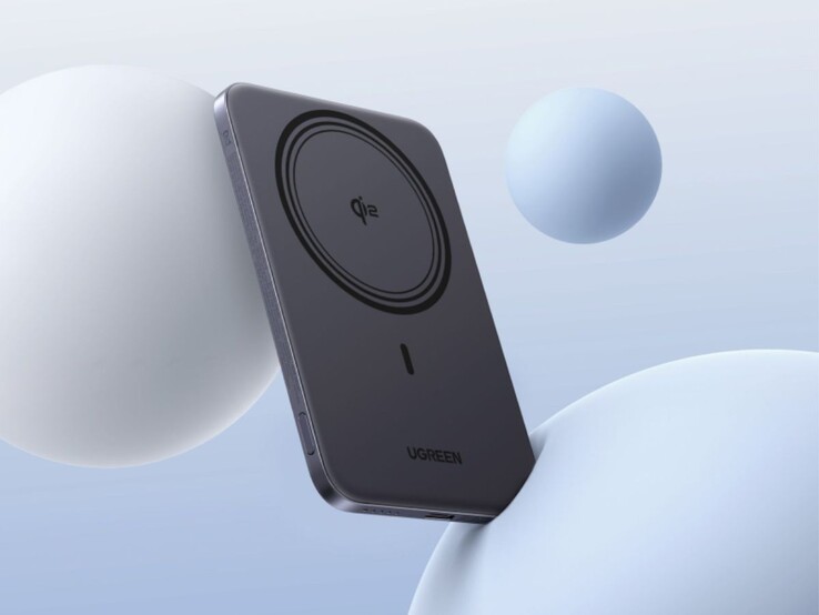 La banque d'énergie Ugreen MagFlow Air Qi2 15W Ultra-Slim 5 000 mAh