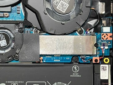 Slot SSD primaire (PCIe 4.0 x4)