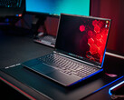 Test du XMG Neo 16 A25 : Ryzen 9 9955HX3D et RTX 5090 pour des performances de jeu maximales