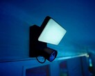 La caméra projecteur Philips Hue Secure a une luminosité pouvant atteindre 2 250 lumens. (Source : Philips Hue)