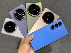 De gauche à droite, la gamme actuelle de smartphones pliables de type livre, y compris les récents X Fold5, Find N5 et Galaxy Z Fold7. (Source de l'image : évaluation de Xiaobai)