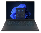 Le Tandem OLED montre ses muscles sur le dernier ThinkPad P1 Gen 8 pour démontrer ses avantages par rapport à l'OLED classique (Source de l'image : Lenovo)