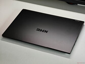 XMG Core 16 M25 (source de l'image : Notebookcheck)