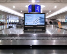 e-paper de 75 pouces à l'aéroport.