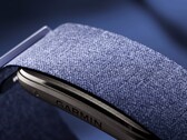 La montre Garmin CIRQA est dotée d'un bracelet en tissu disponible en sept couleurs.