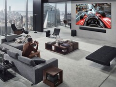 Le téléviseur OLED evo M5 de LG (photo) est livré avec une Zero Connect Box. (Source de l&#039;image : LG)