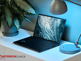 Le ROG Zephyrus M16 2023 est l'un des ordinateurs portables pour lesquels Asus a commencé à déployer une nouvelle mise à jour bêta du BIOS. (Source de l'image : Notebookcheck)
