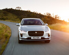 Jaguar lancera le SUV I-Pace BEV avant de passer à une gamme entièrement électrique en 2025. (Source de l'image : Jaguar)
