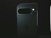 La mise à jour d'octobre est apparemment à l'origine de plantages d'applications sur le Google Pixel 10 (Pro). (Source de l'image : Samuel Angor)