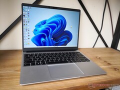 Le Framework Laptop 13 équipé de processeurs Intel de 12e génération a obtenu une bonne note de 80 % dans notre évaluation. (Source : Notebookcheck)