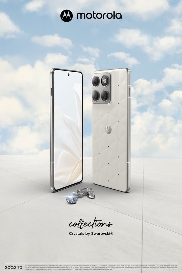 Le Motorola Edge 70 Swarovski Edition sera lancé dans la couleur Pantone de l'année 2026. (Source : Evan Blass)