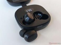 Le boîtier de recharge est équipé d'un écran
