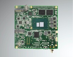 L&#039;UP Squared PRO 7000 mesure 101,6 x 101,6 mm et pèse 200 g. (Image source : AAEON)