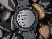 Garmin continue d'apporter des améliorations au coup par coup à la série Fenix 6 grâce à des mises à jour logicielles itératives. (Source de l'image : Garmin)