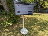 Le téléviseur à roulettes Sylvox peut véritablement aller partout