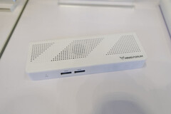 Pour l'instant, MINISFORUM n'a présenté le S100-N100 que dans une seule couleur. (Source de l'image : PC Watch)