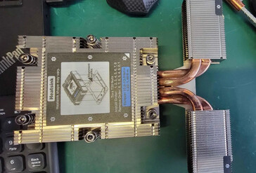 Dissipateur thermique AMD EPYC Genoa (Source : Yuuki_AnS)